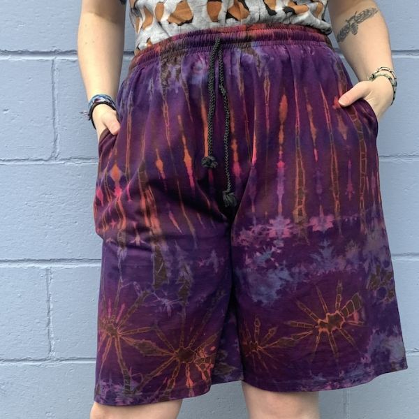 Charlie's tie dye shorts Shorts Unique Batik short length Purple