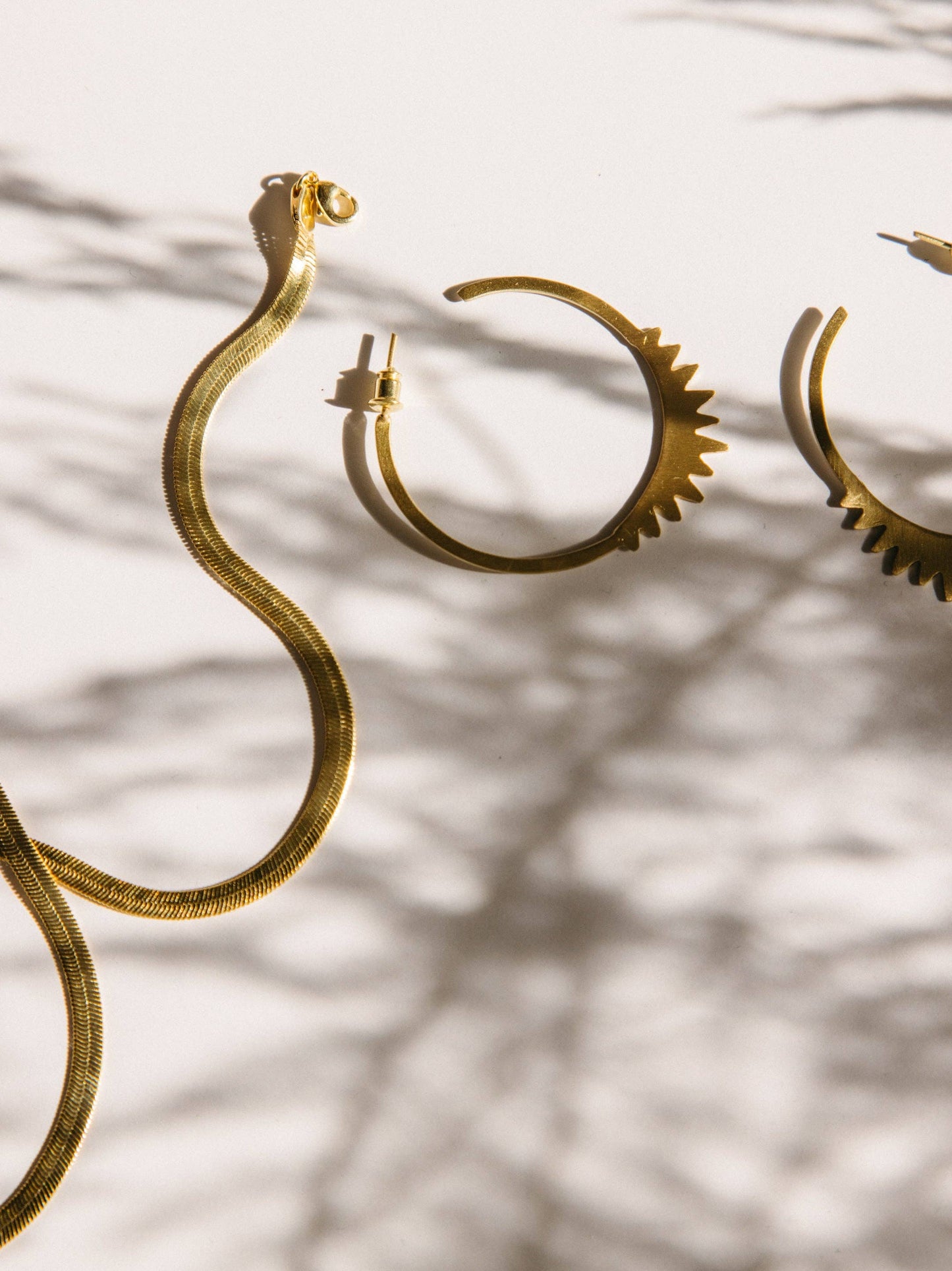 Luxe Herringbone Chain Necklace Rover & Kin   