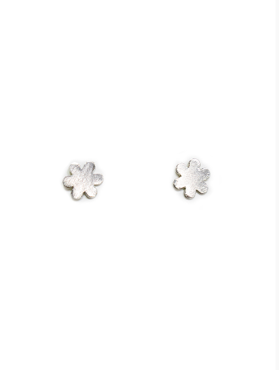 Petite Flower Studs - Silver Earrings Mata Traders   