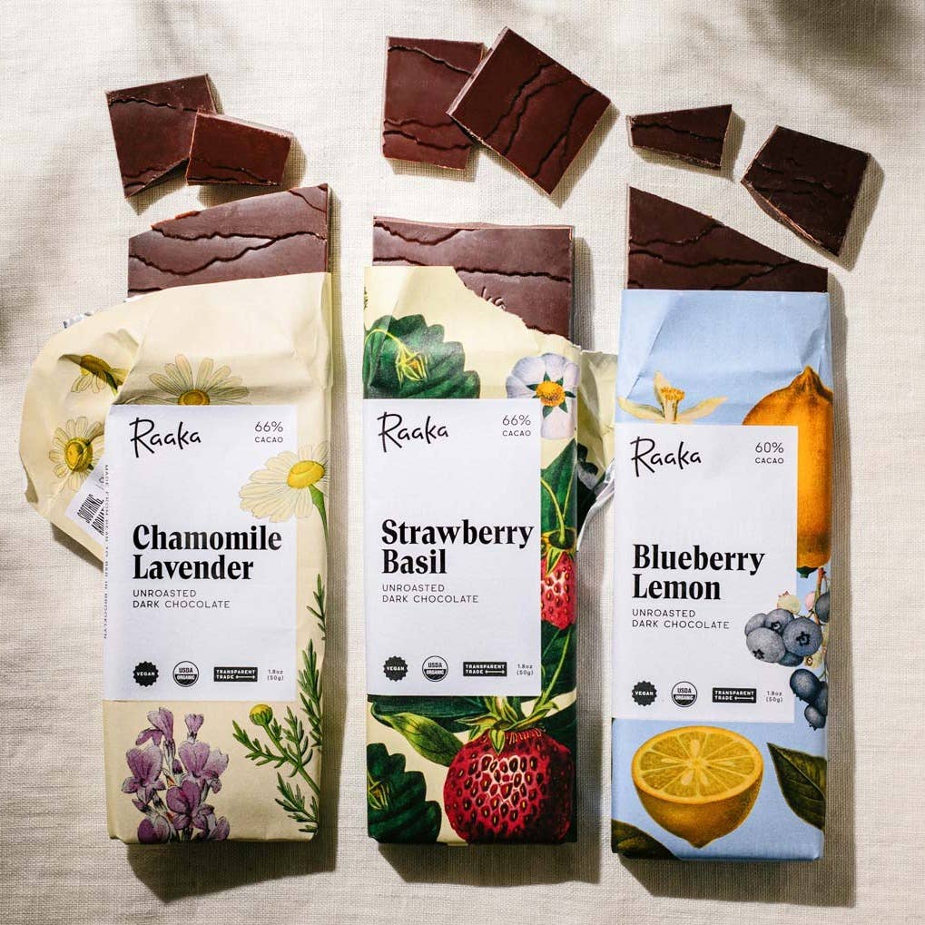 Raaka Chocolate - 66% Strawberry Basil Bar - Spring Easter Limited Batch  Raaka Chocolate   
