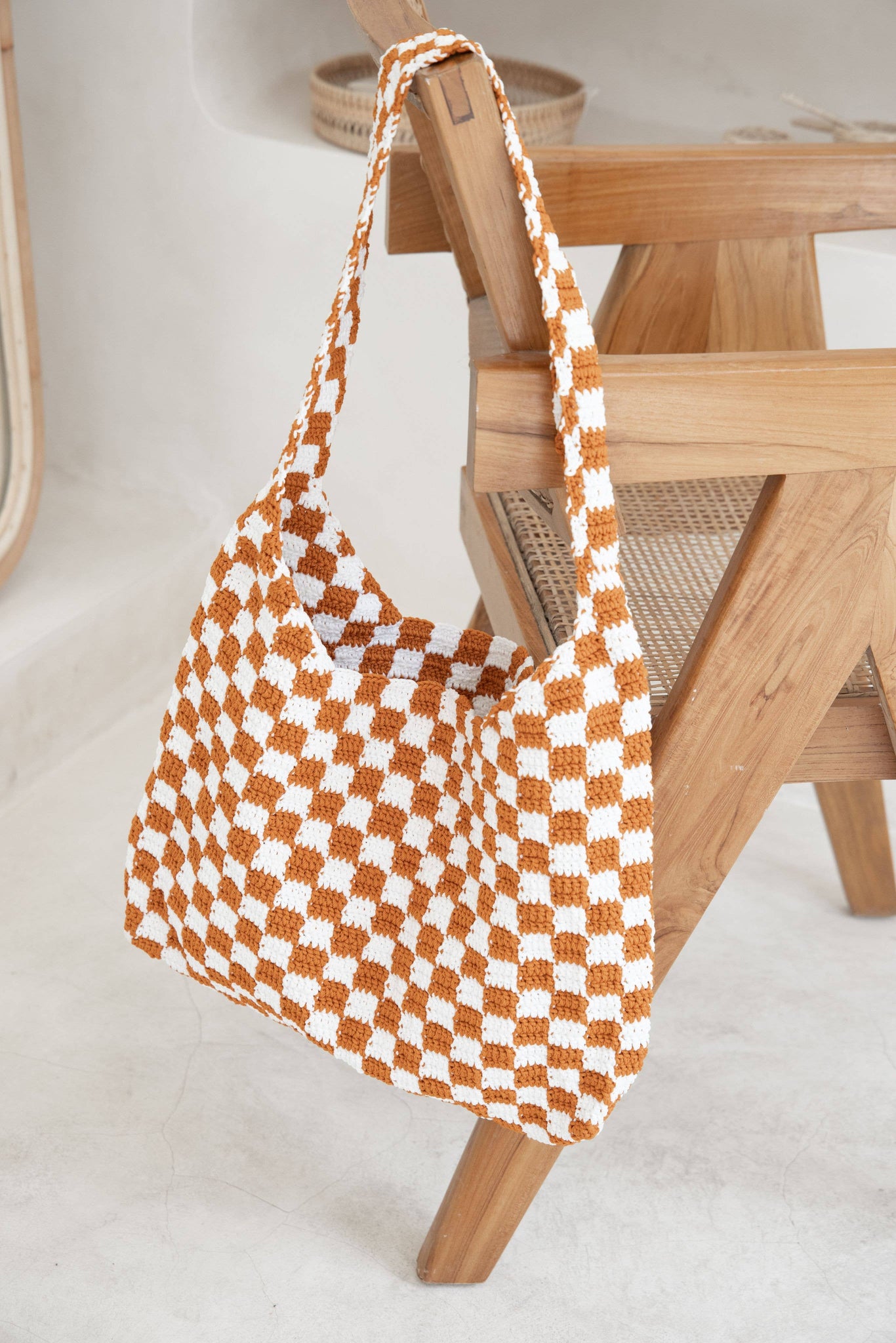 Checkered Crochet Shoulder Bag - Terracotta
