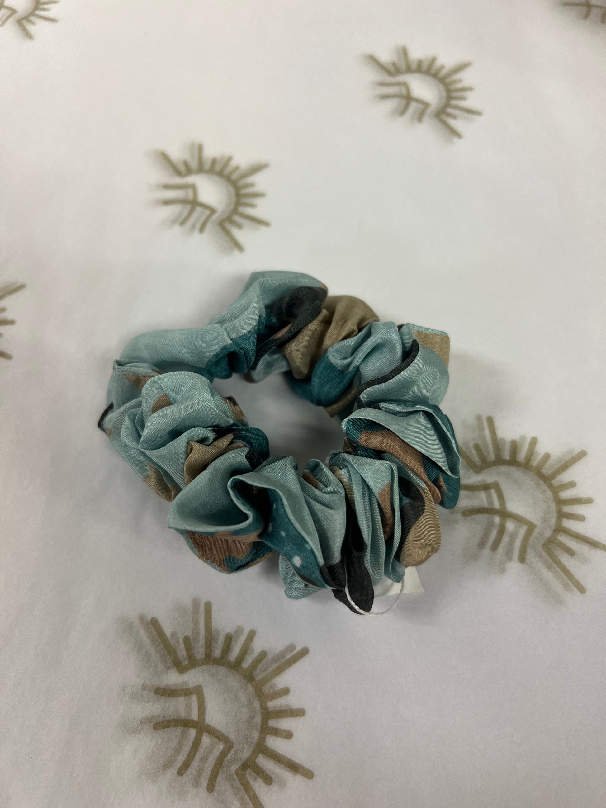 Silk Scrunchies  Maison Soleil Light blue  